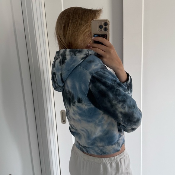 Exist Cropped Blue Tie-Dye Hoodie - Picture 6 of 7